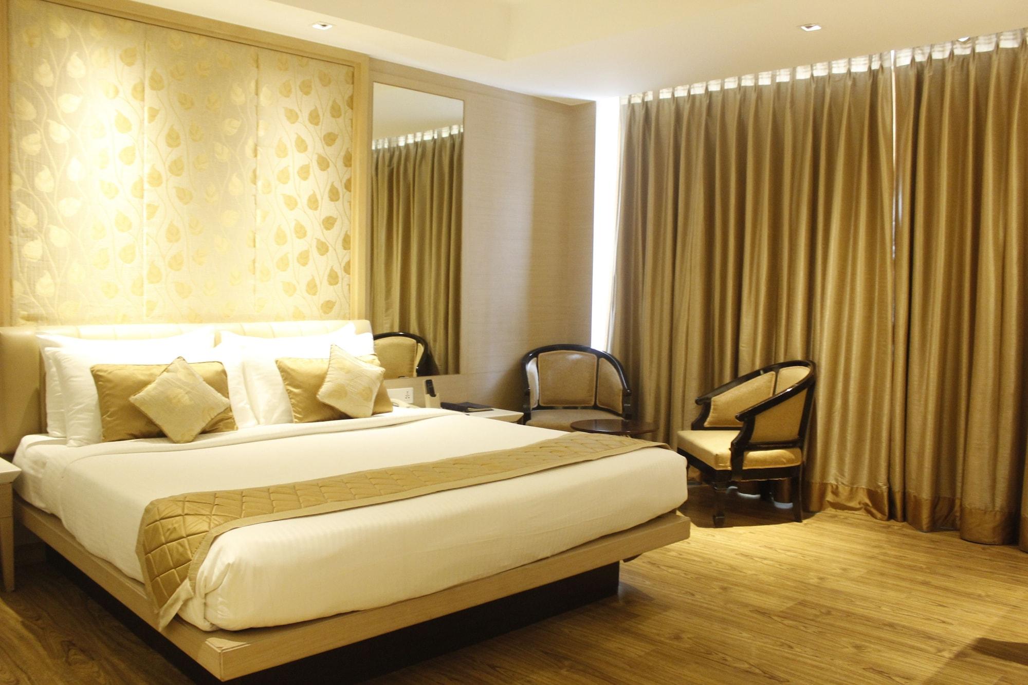 Hotel Swati Deluxe Delhi  Dış mekan fotoğraf